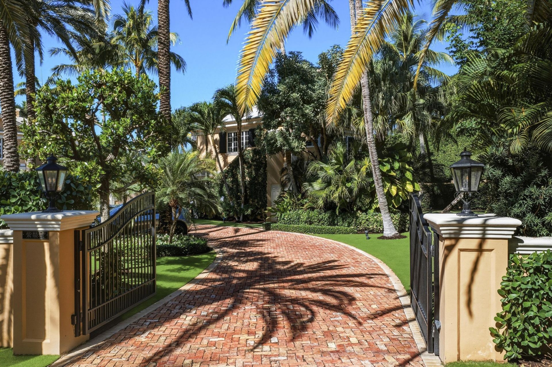 127 Ocean View Road, Palm Beach, FL 33480 Photo