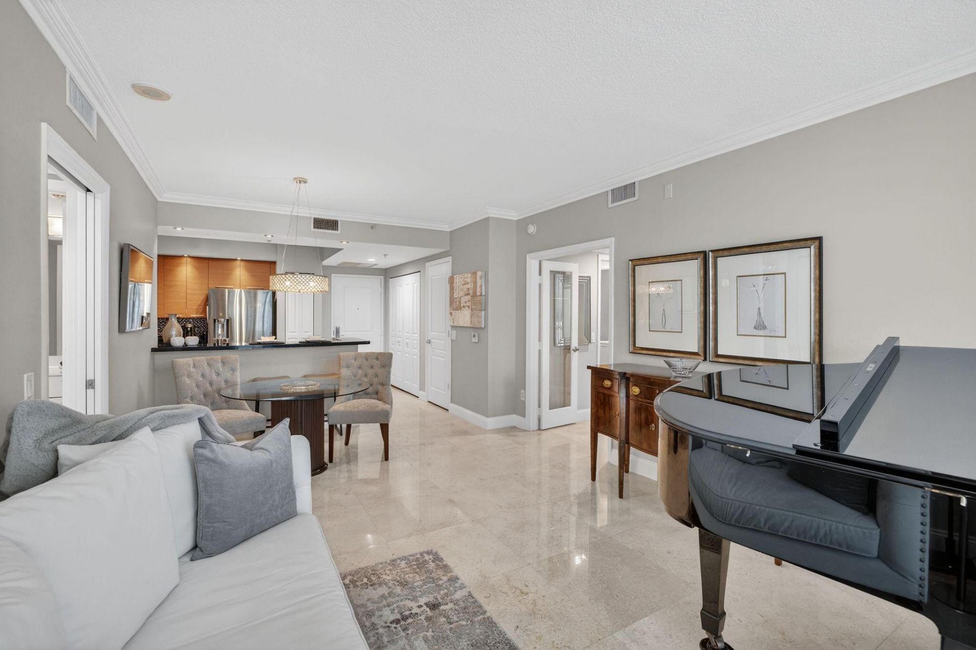 350 SE 2nd Street, Unit 640, Fort Lauderdale, FL 33301 Photo