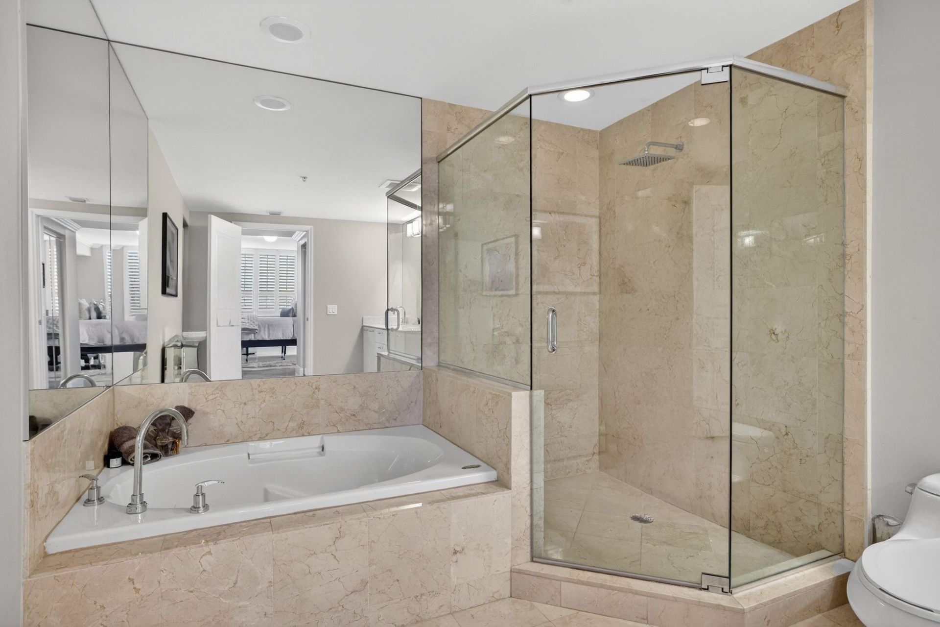 350 SE 2nd Street, Unit 640, Fort Lauderdale, FL 33301 Photo