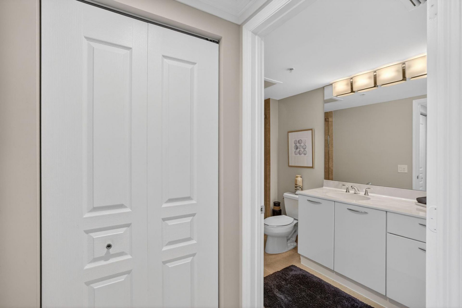 350 SE 2nd Street, Unit 640, Fort Lauderdale, FL 33301 Photo