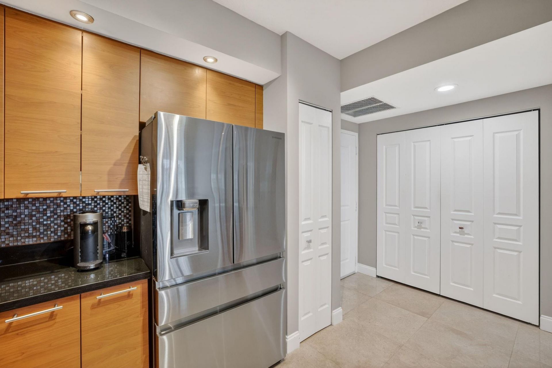 350 SE 2nd Street, Unit 640, Fort Lauderdale, FL 33301 Photo