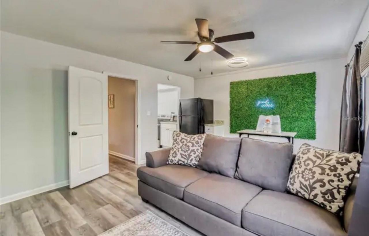 4511 - 4513 W Mcelroy Avenue, Tampa, FL 33611 Photo