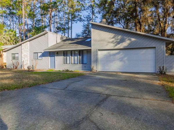 8104 SW 53RD PLACE, GAINESVILLE, FL 32608