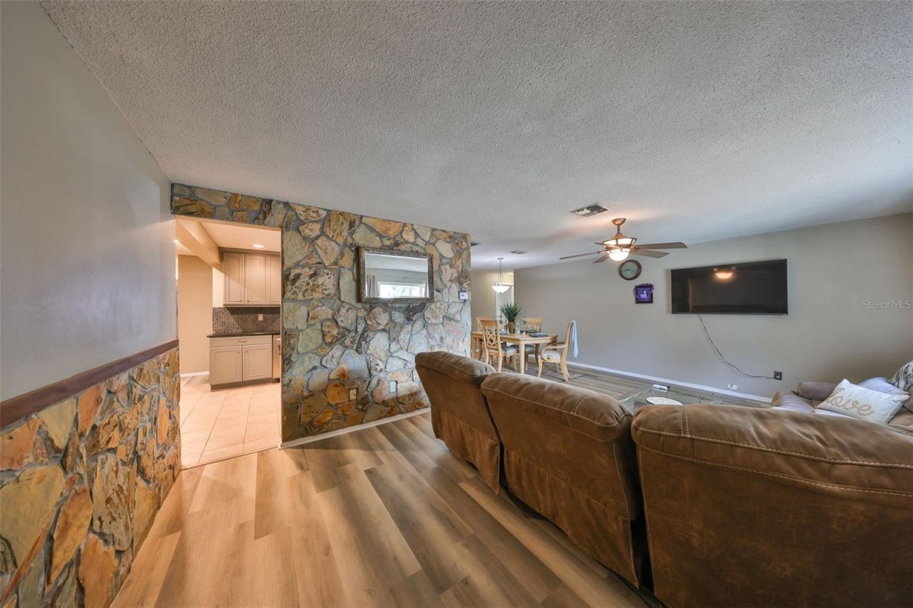 12341 79th Place, Seminole, FL 33772 Photo