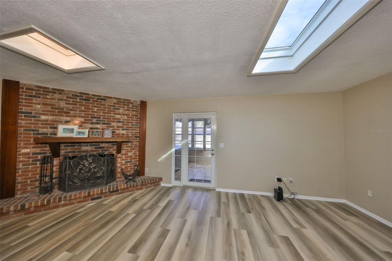 12341 79th Place, Seminole, FL 33772 Photo