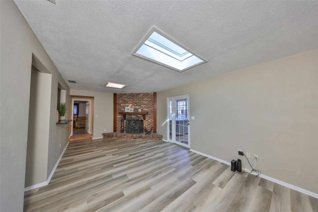 12341 79th Place, Seminole, FL 33772 Photo