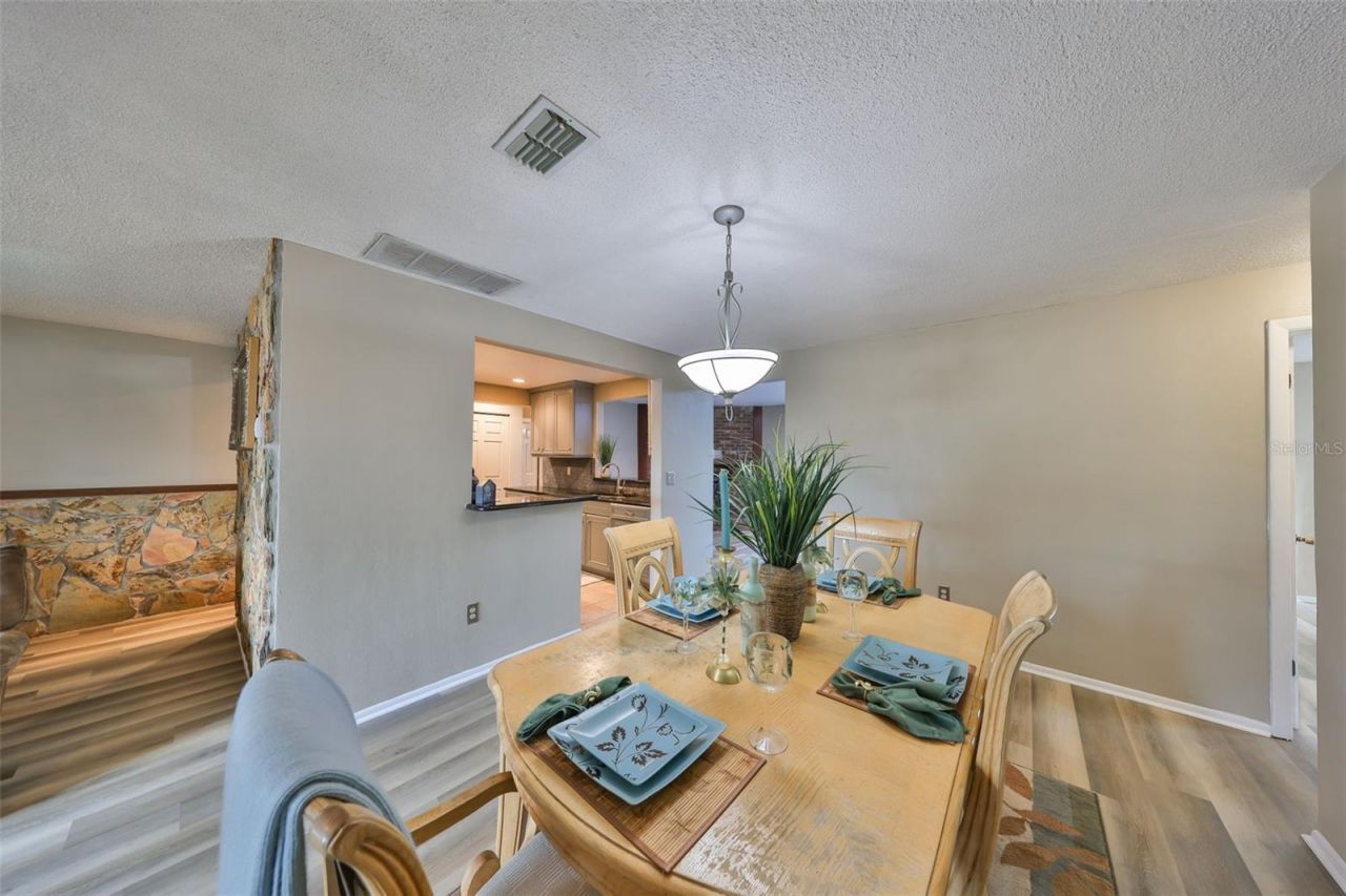 12341 79th Place, Seminole, FL 33772 Photo