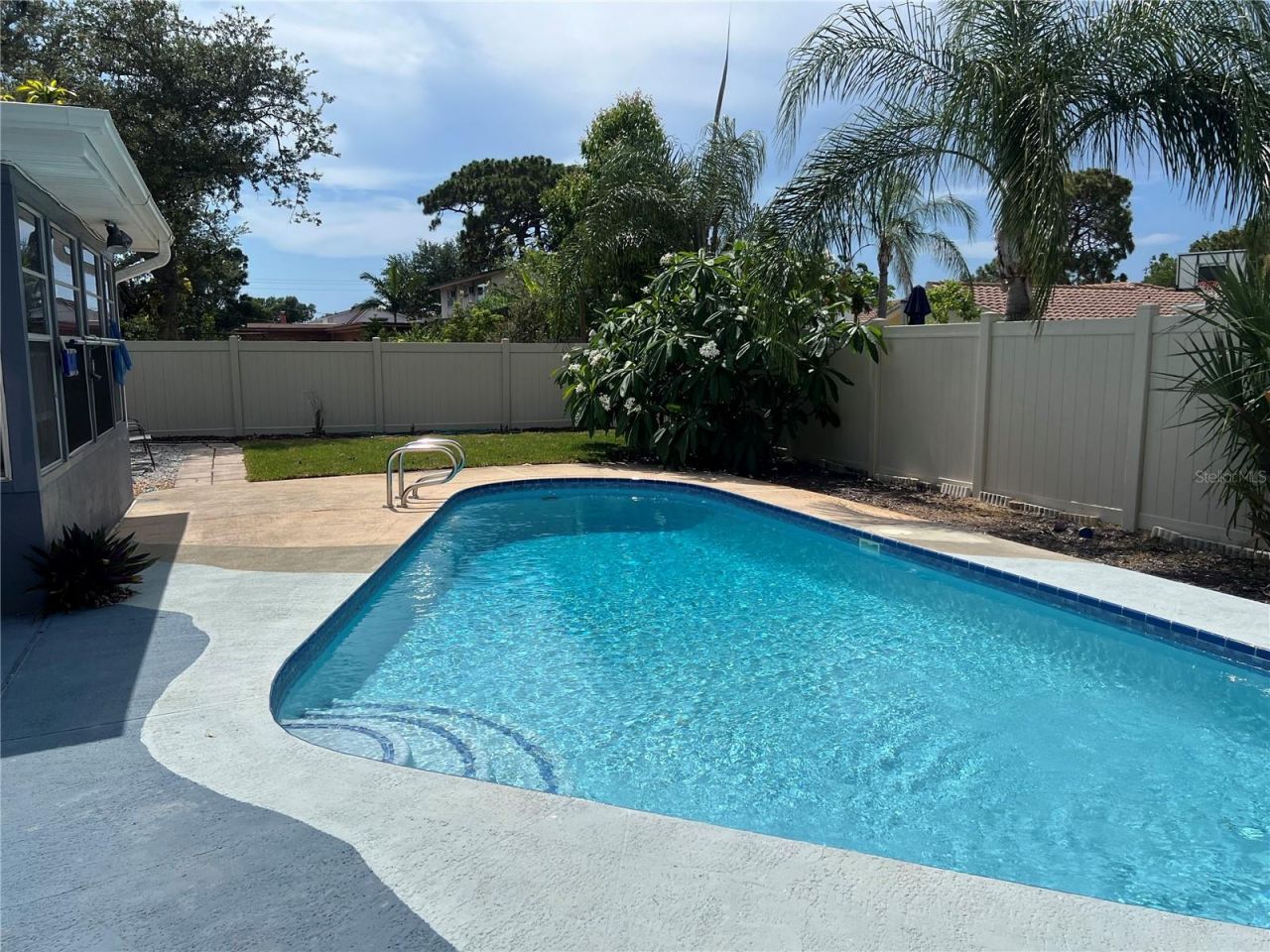 12341 79th Place, Seminole, FL 33772 Photo