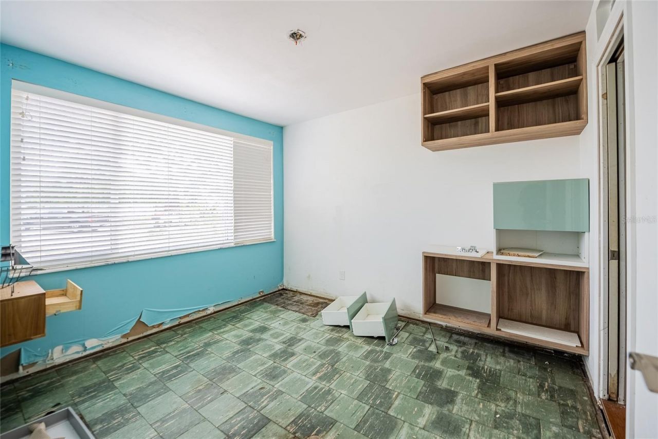 6213 Sanders Drive, Tampa, FL 33611 Photo
