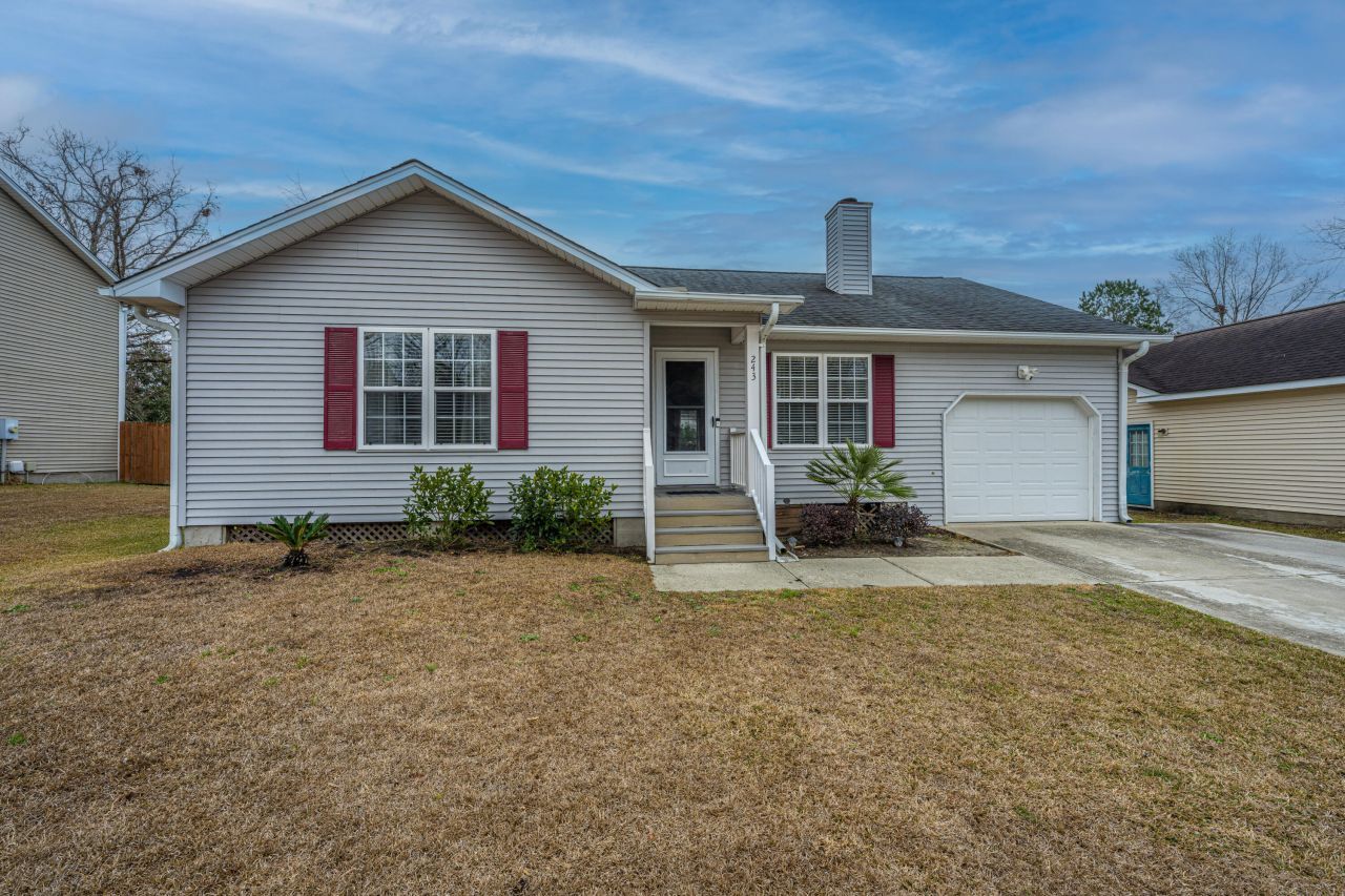 243 Okehampton Drive Goose Creek, SC 29445