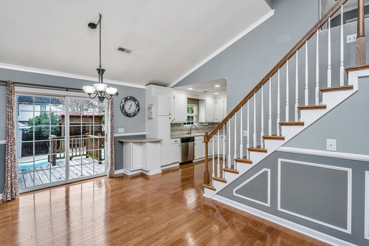 243 Okehampton Drive Photo 9