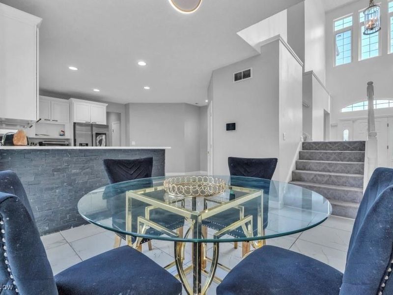 7310 Lamson Road, Oakwood Village, OH 44146 Photo 12