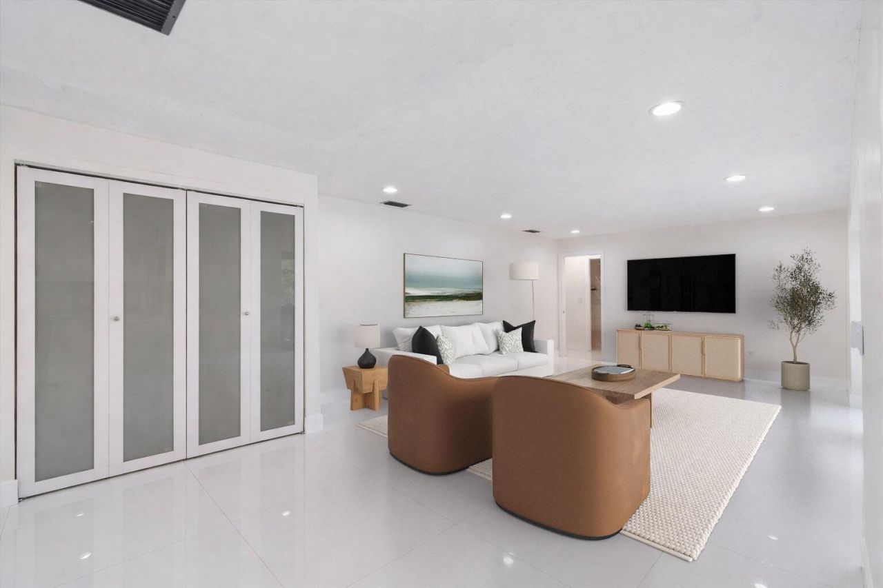 516 Muirfield Drive, Atlantis, FL 33462 Photo