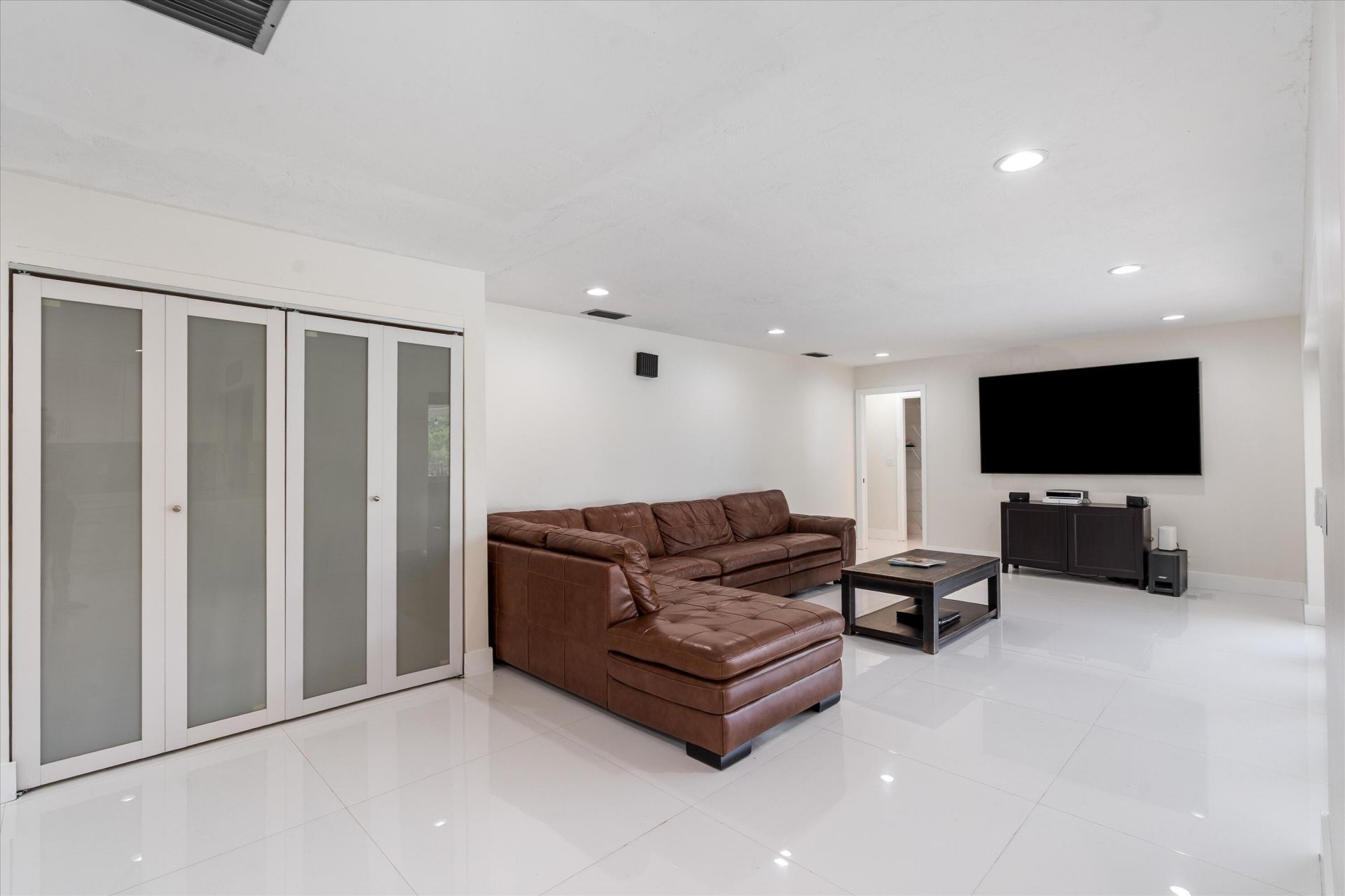 516 Muirfield Drive, Atlantis, FL 33462 Photo