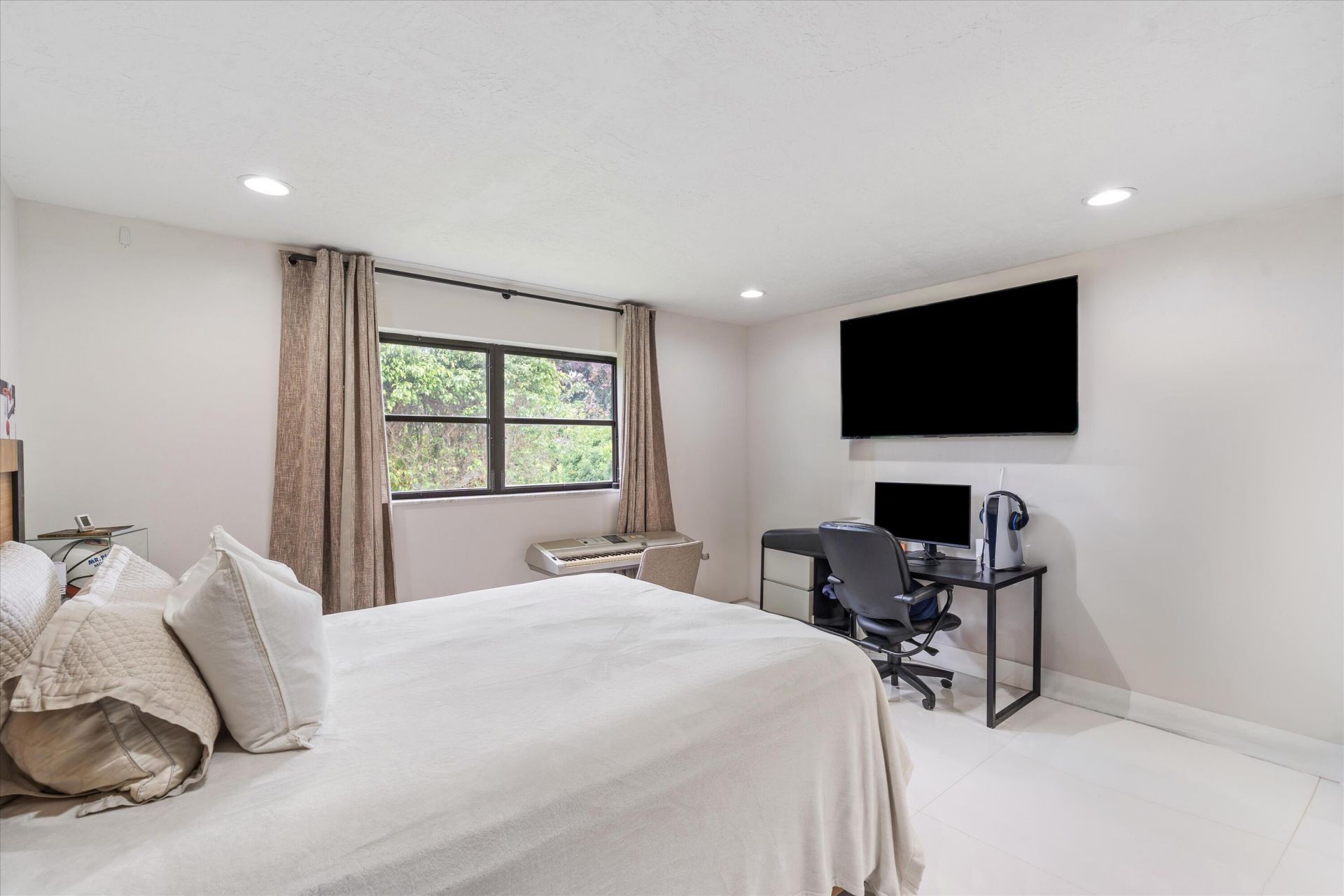 516 Muirfield Drive, Atlantis, FL 33462 Photo