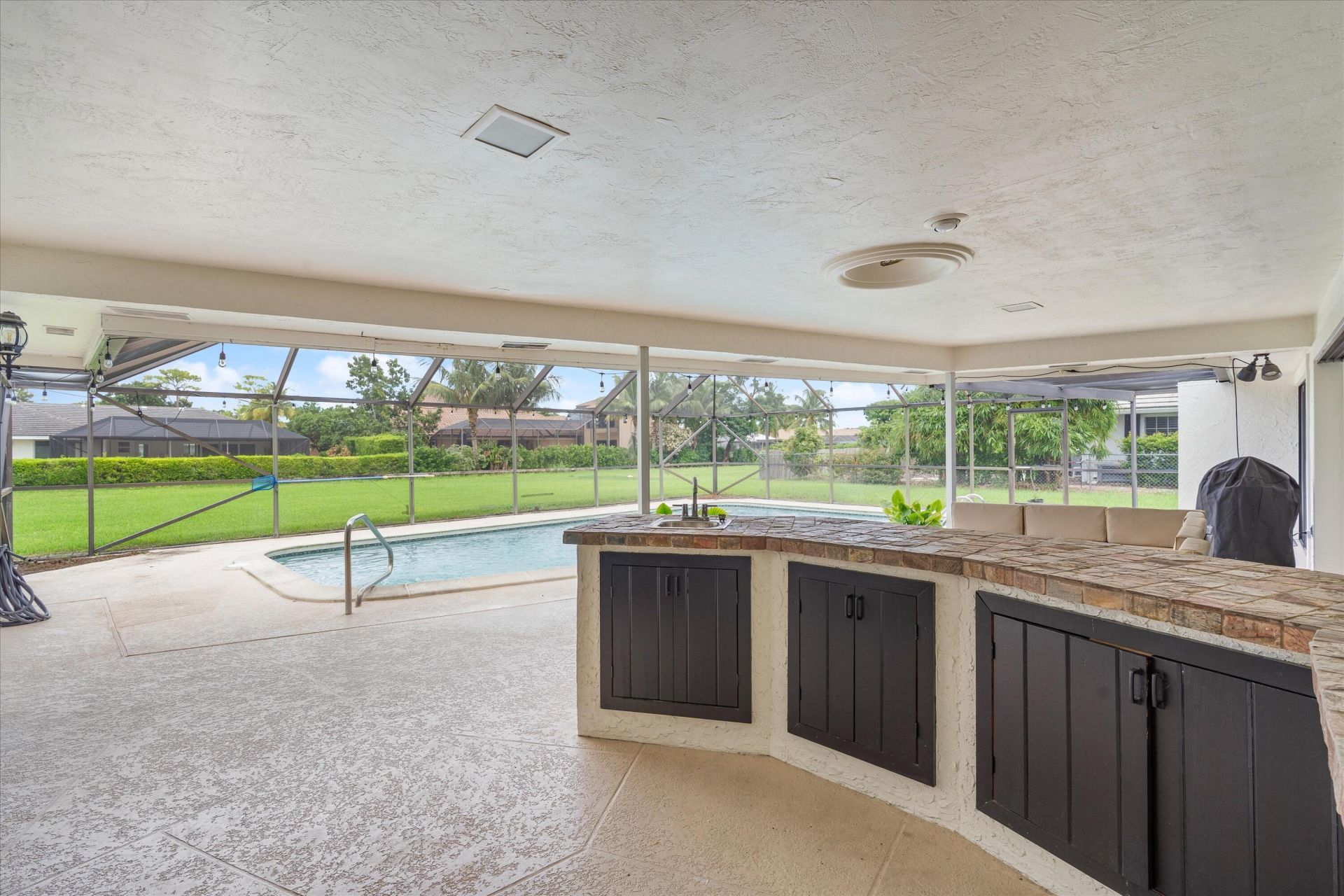 516 Muirfield Drive, Atlantis, FL 33462 Photo