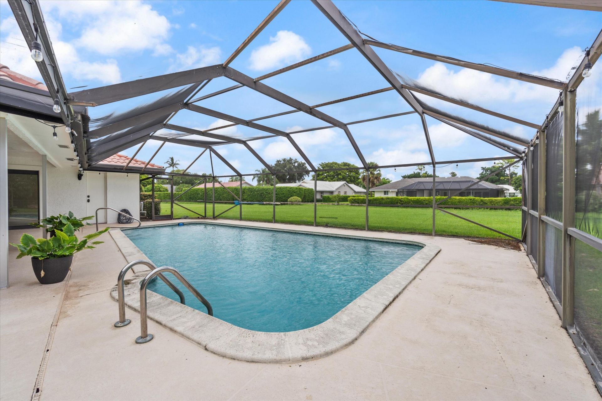 516 Muirfield Drive, Atlantis, FL 33462 Photo