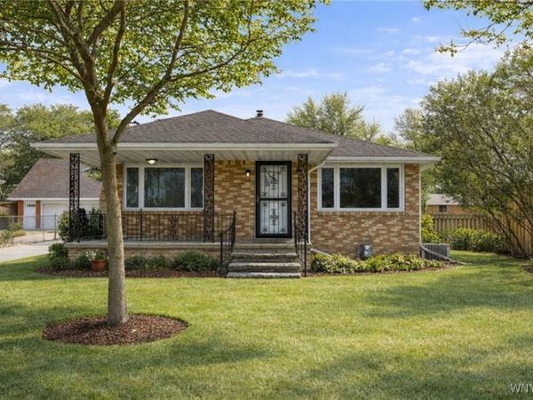 79 Raymond Avenue, Buffalo, NY 14227