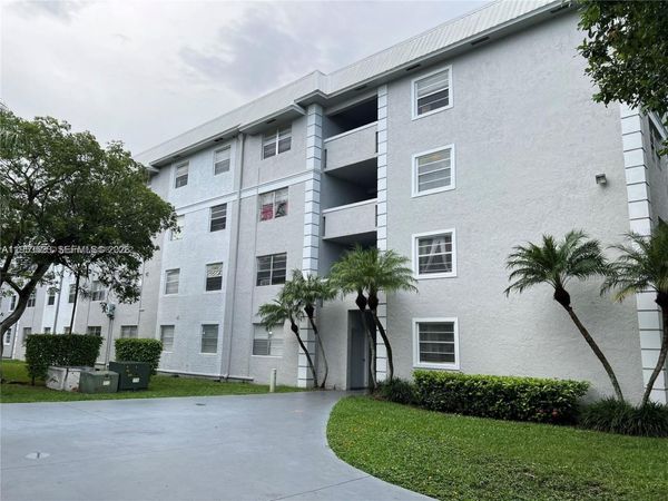 17255 SW 95th Ave, Unit 249, Palmetto Bay, FL 33157