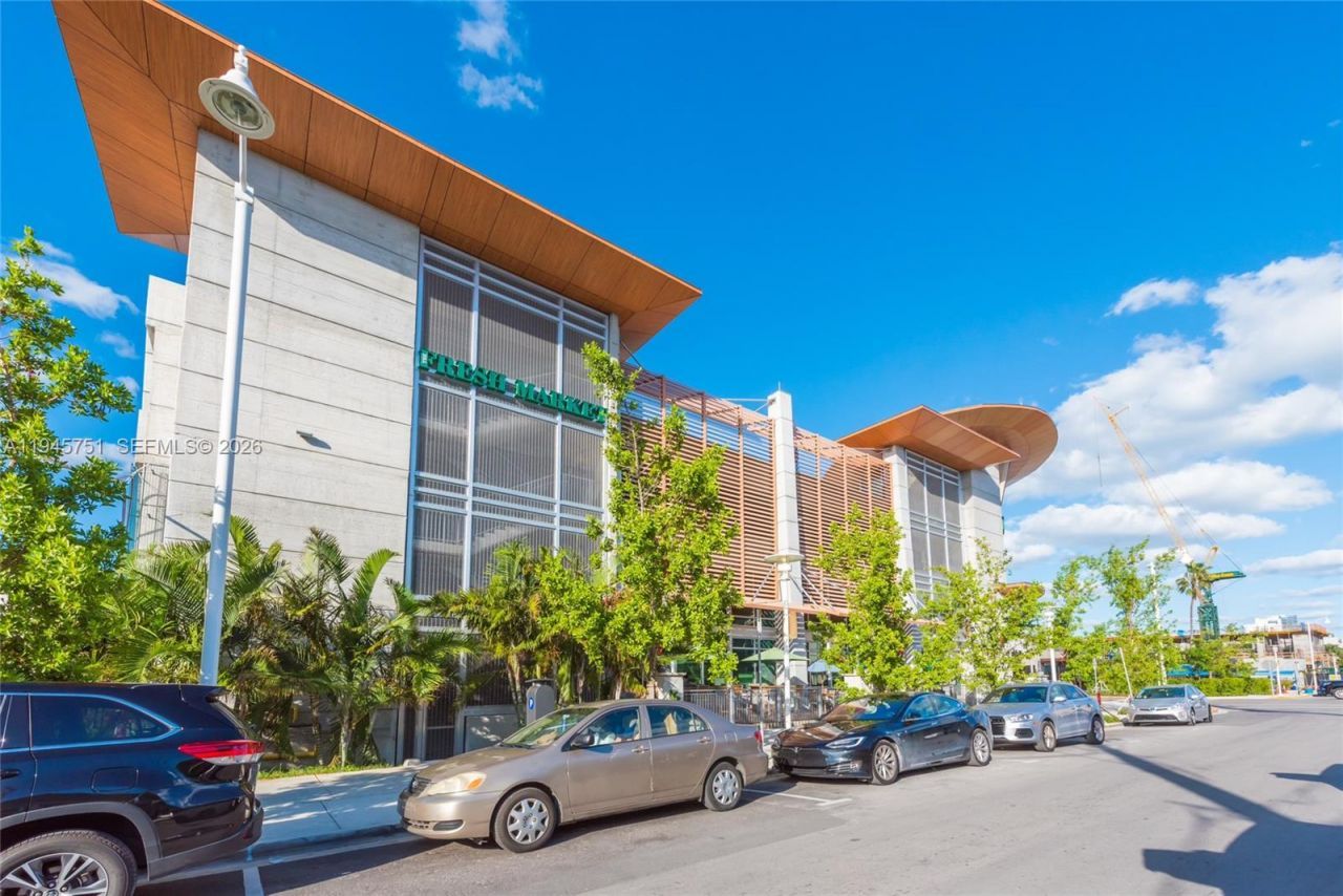 1220 W 21st St, Miami Beach, FL 33140 Photo