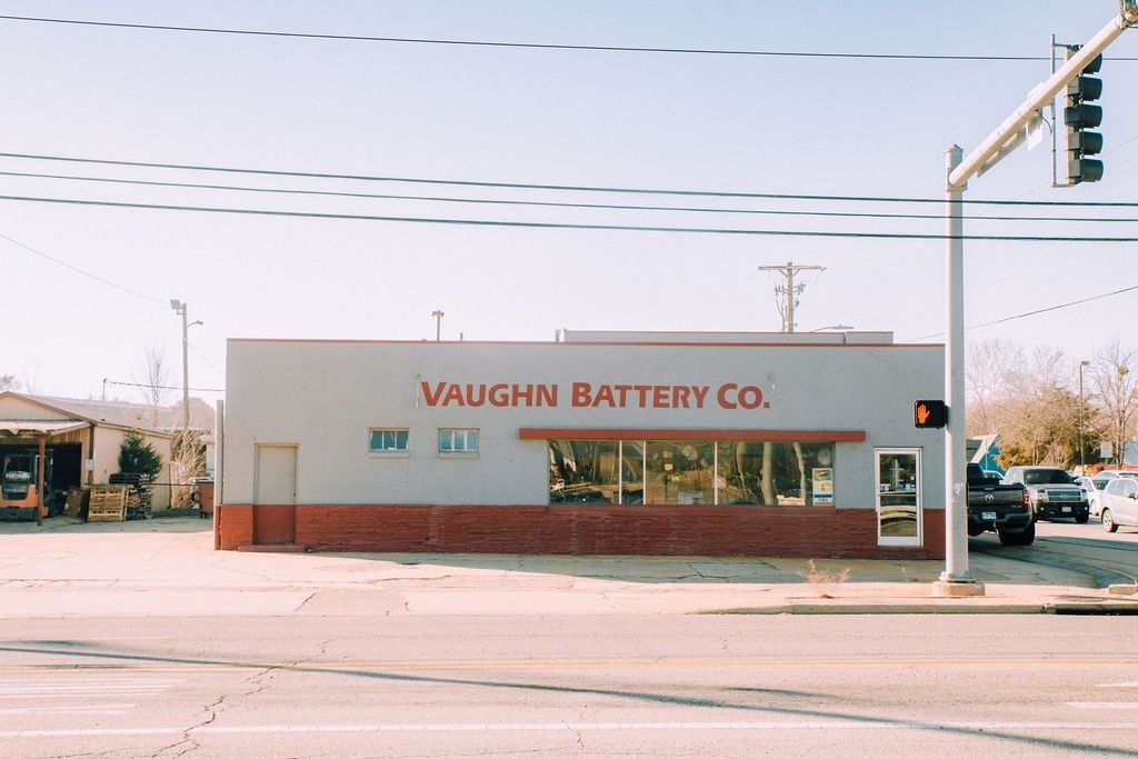 601 S School Avenue, Fayetteville, AR 72701 Main Photo