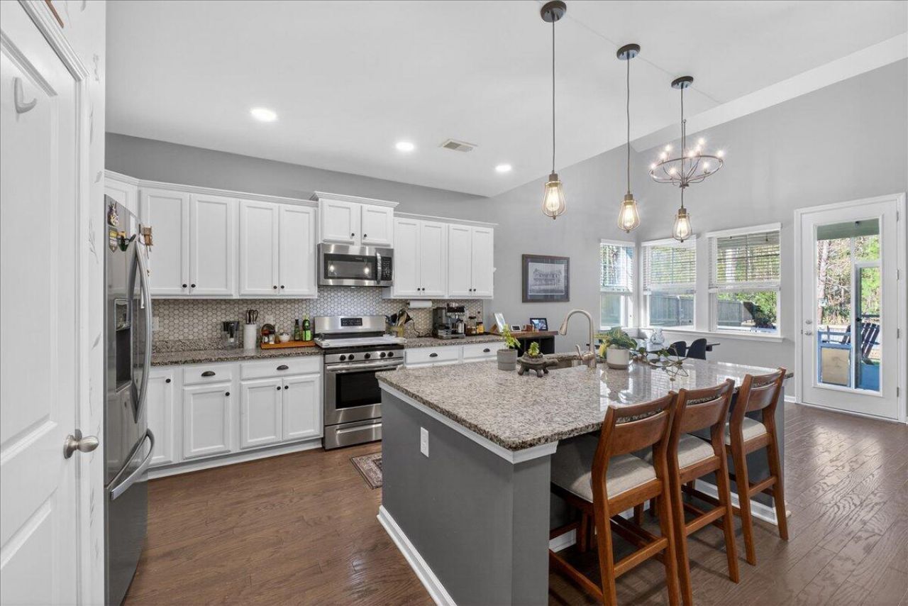 150 Nolin Road Photo 11