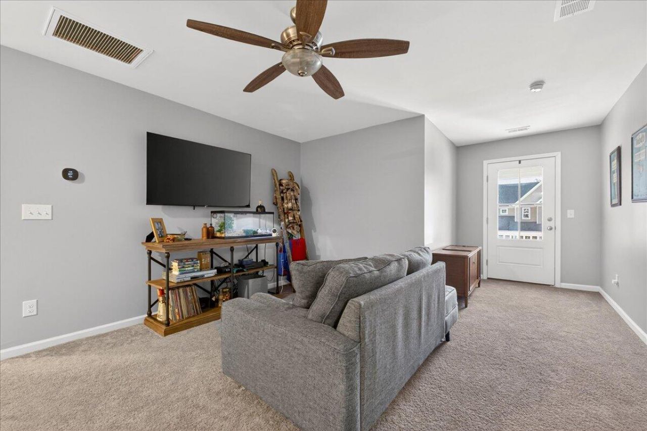 150 Nolin Road Photo 32