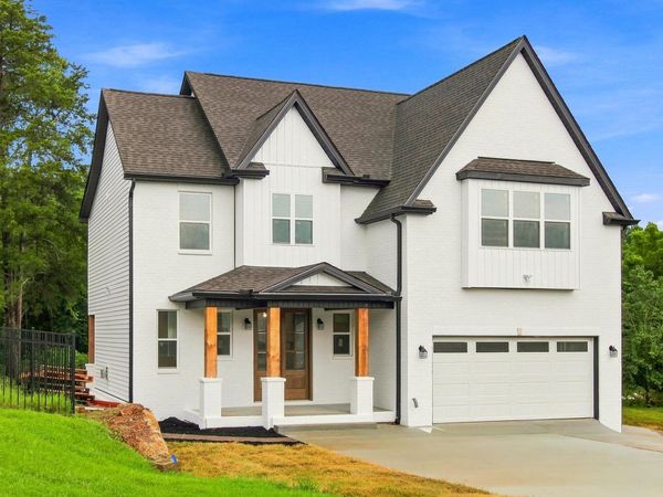 8004 Burgess Falls Lane, Knoxville, TN 37931