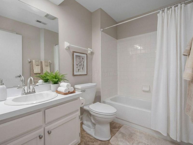 6770 Heatherstone Loop, Dublin, OH 43017 Photo 22