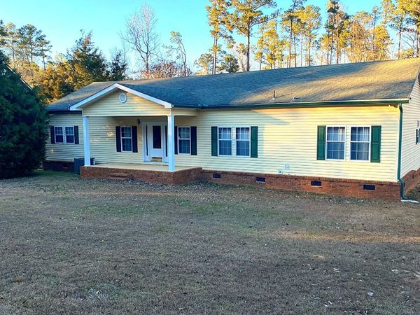 1008 Lakeshore Drive, Abbeville, AL 36310