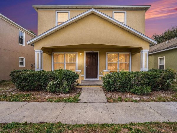 7708 N RIVERDALE AVENUE, TAMPA, FL 33604