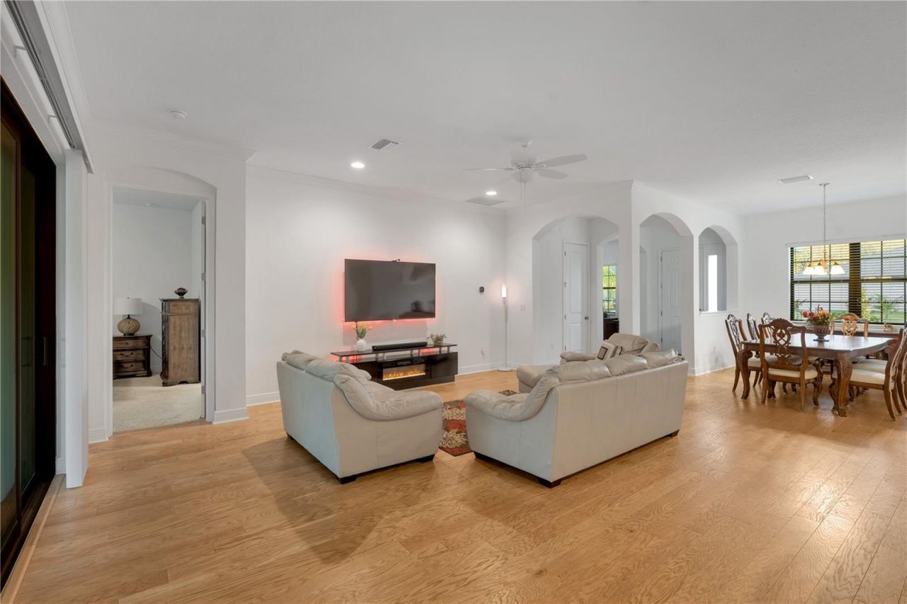 3908 Gaviota Drive, Sun City Center, FL 33573 Photo