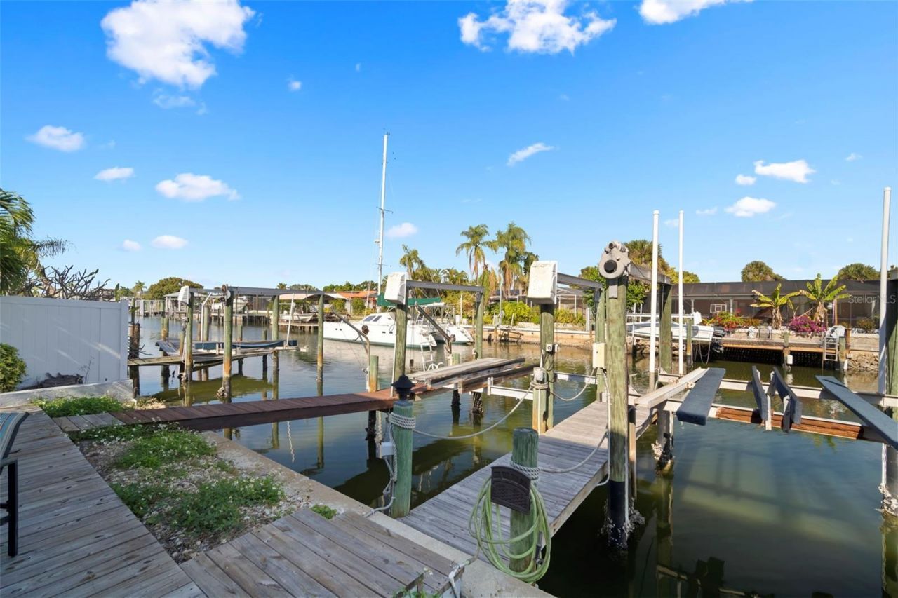 1013 Apollo Beach Boulevard, Unit 203, Apollo Beach, FL 33572 Photo
