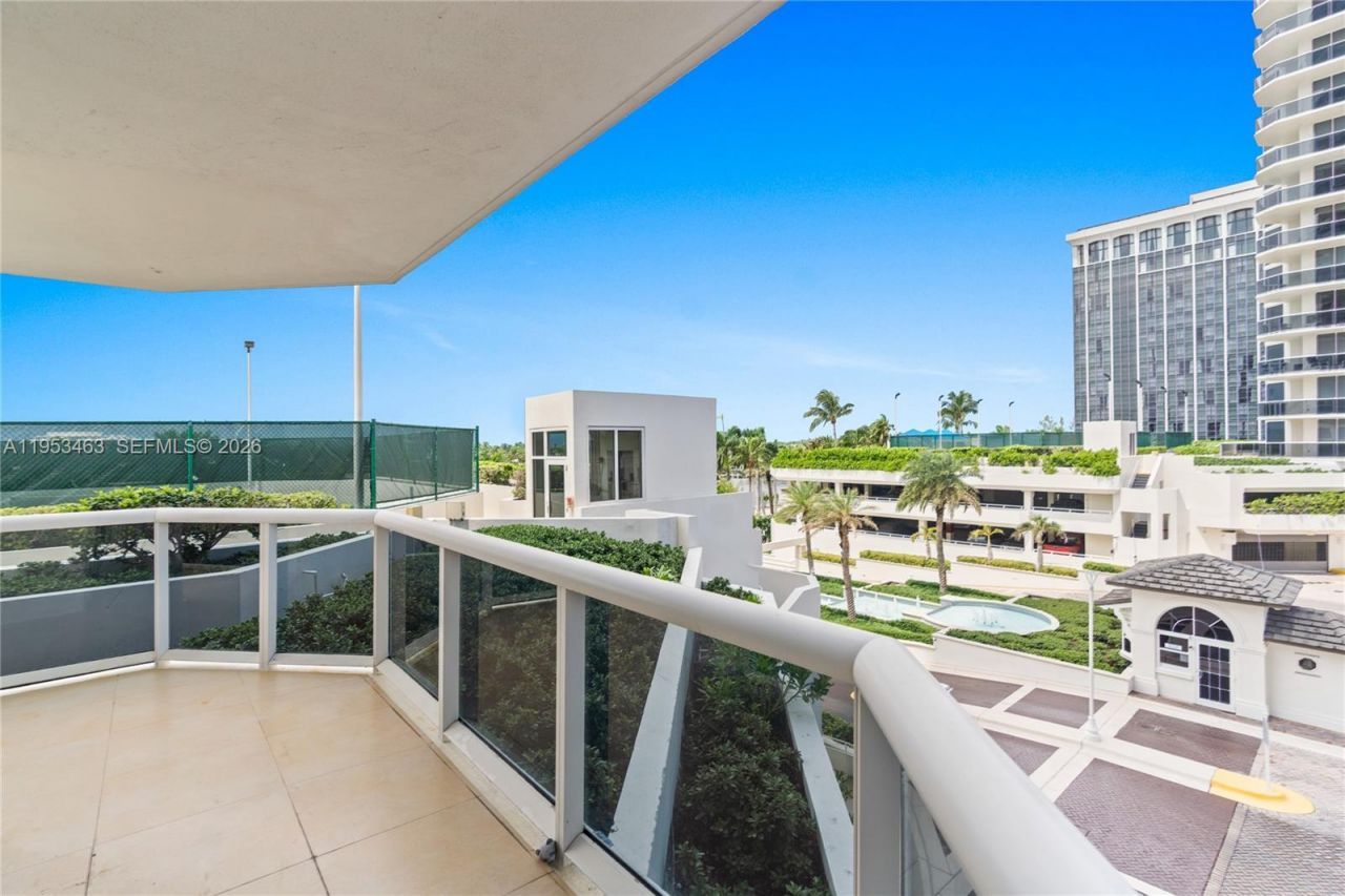 4775 Collins Ave, Unit 507, Miami Beach, FL 33140 Photo