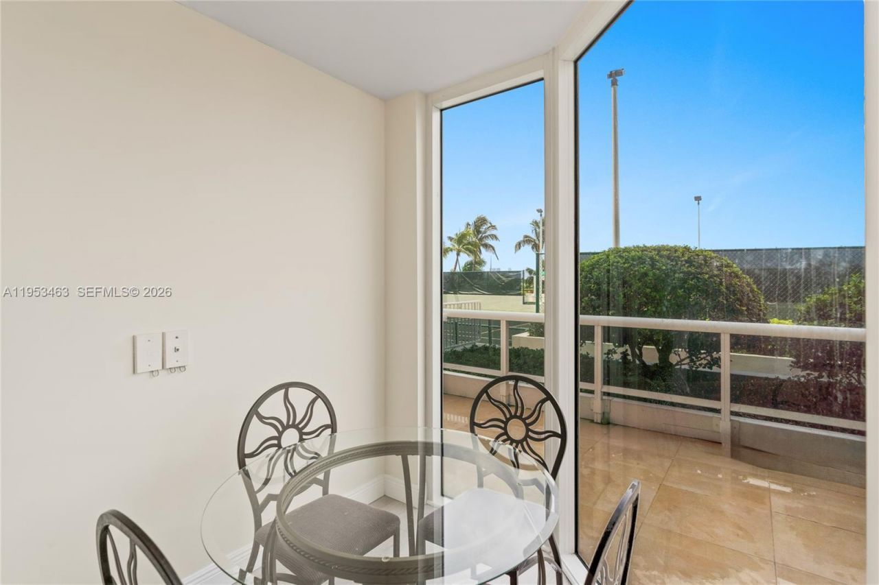 4775 Collins Ave , Unit 507, Miami Beach, FL 33140 Photo