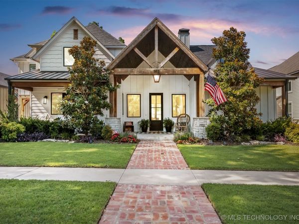 312 E Dallas Street, Broken Arrow, OK 74012