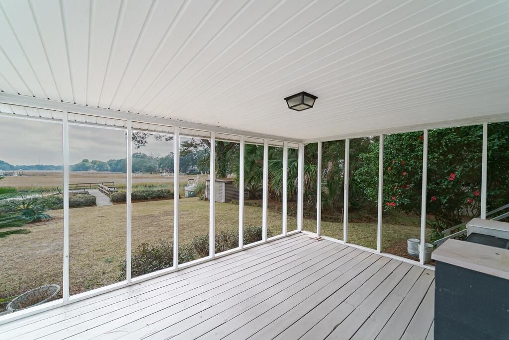 147 Oyster Point Row Photo 11