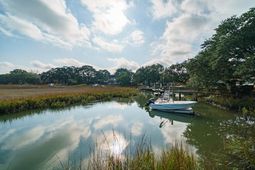 147 Oyster Point Row photo 4