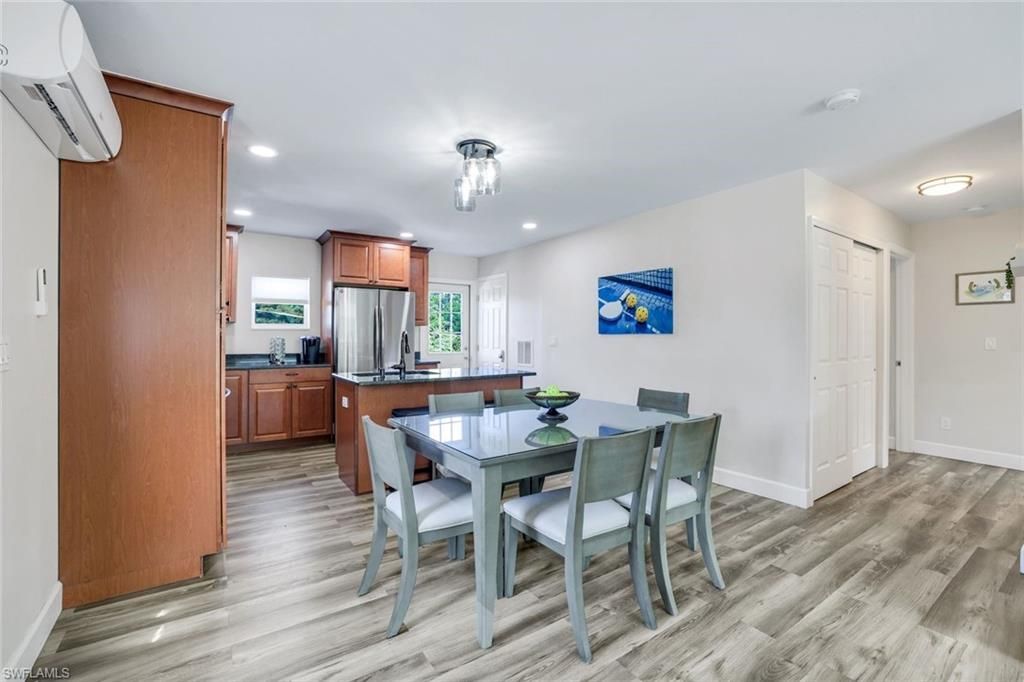 3561 Thomasson Dr, Naples, FL 34112 Photo