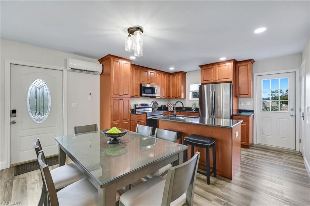 3561 Thomasson Dr, Naples, FL 34112 Photo