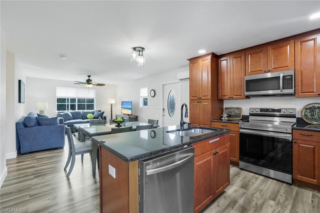 3561 Thomasson Dr, Naples, FL 34112 Photo