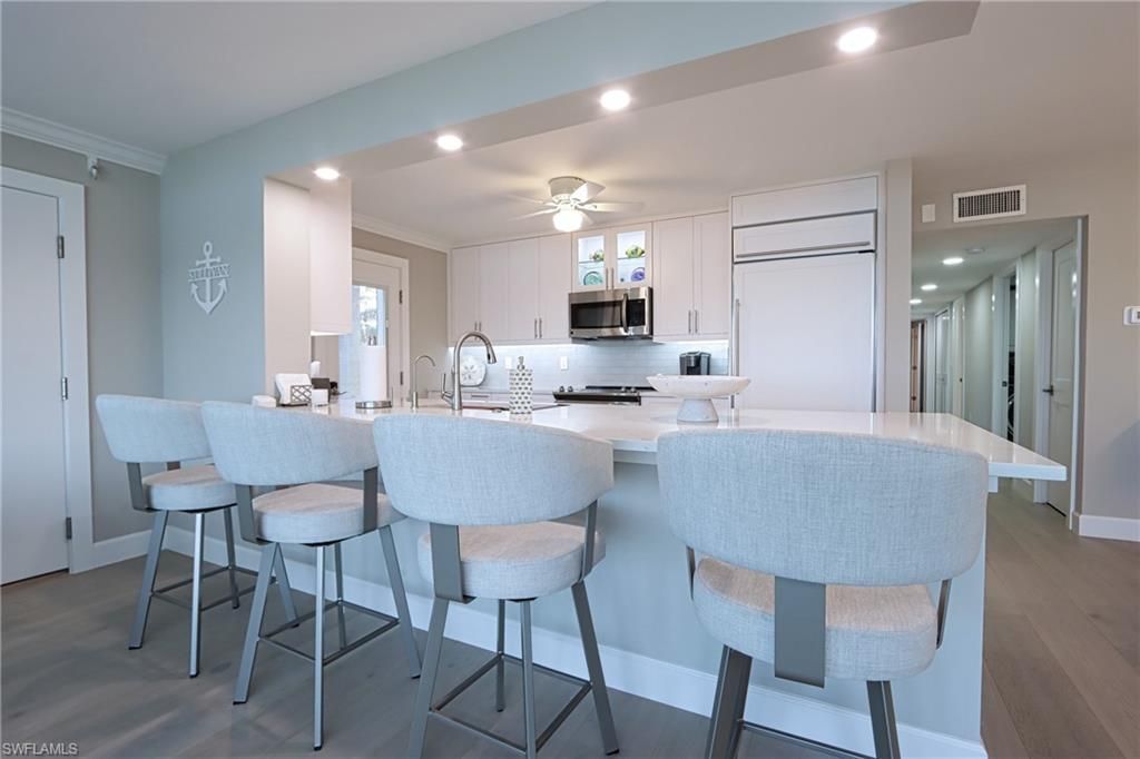 222 Harbour Dr , Unit 103, Naples, FL 34103 Photo