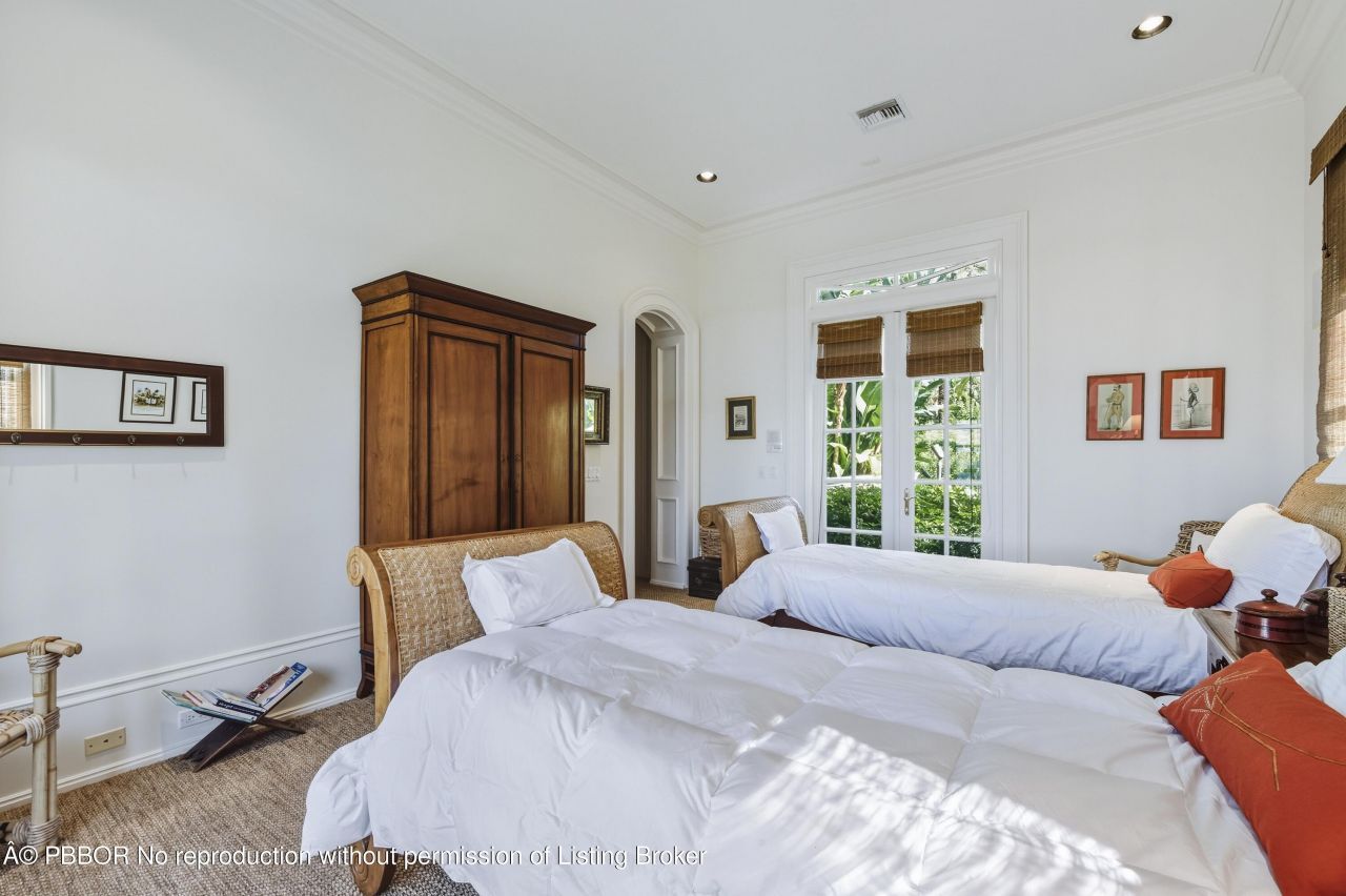 127 Oceanview Road, Palm Beach, FL 33480 Photo