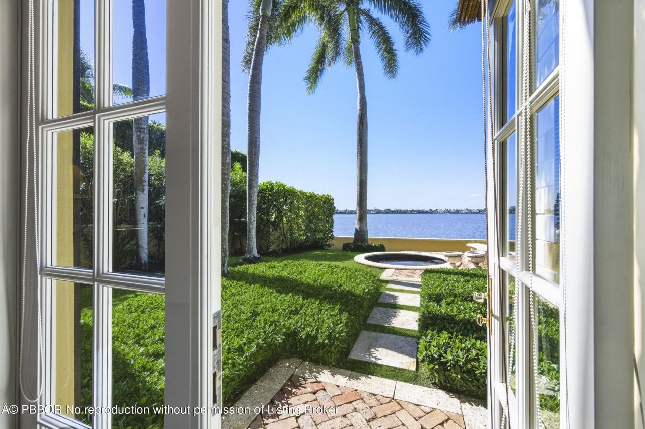 127 Oceanview Road, Palm Beach, FL 33480 Photo