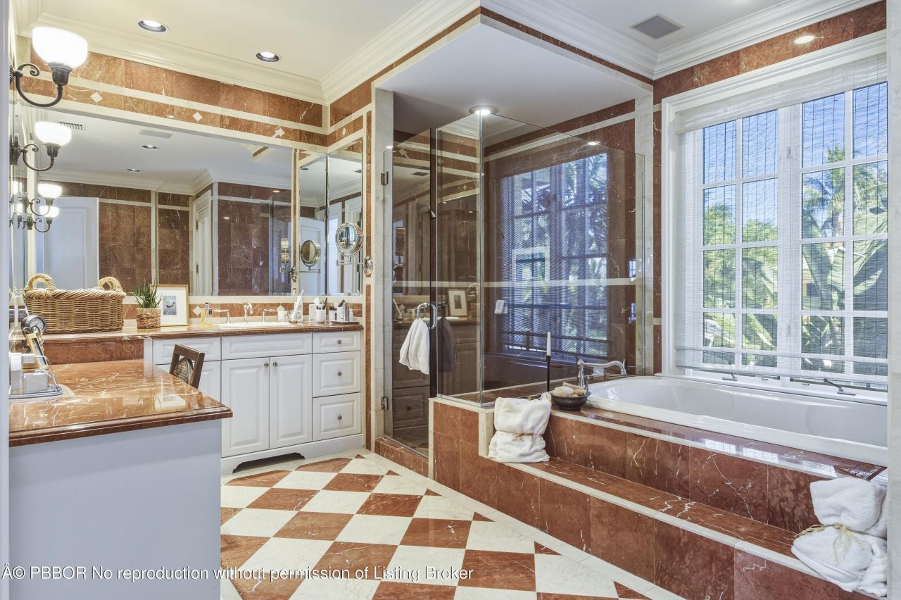 127 Oceanview Road, Palm Beach, FL 33480 Photo