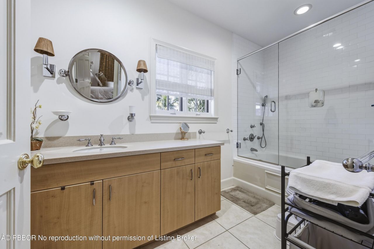 127 Oceanview Road, Palm Beach, FL 33480 Photo