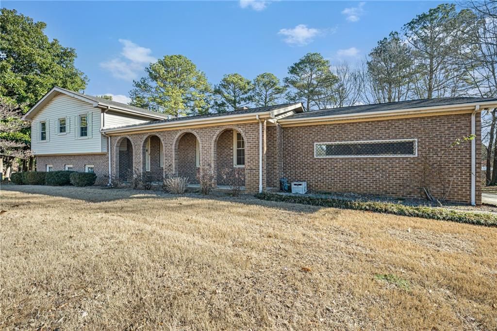 115 Windsor Drive, Calhoun, GA 30701 Main Photo