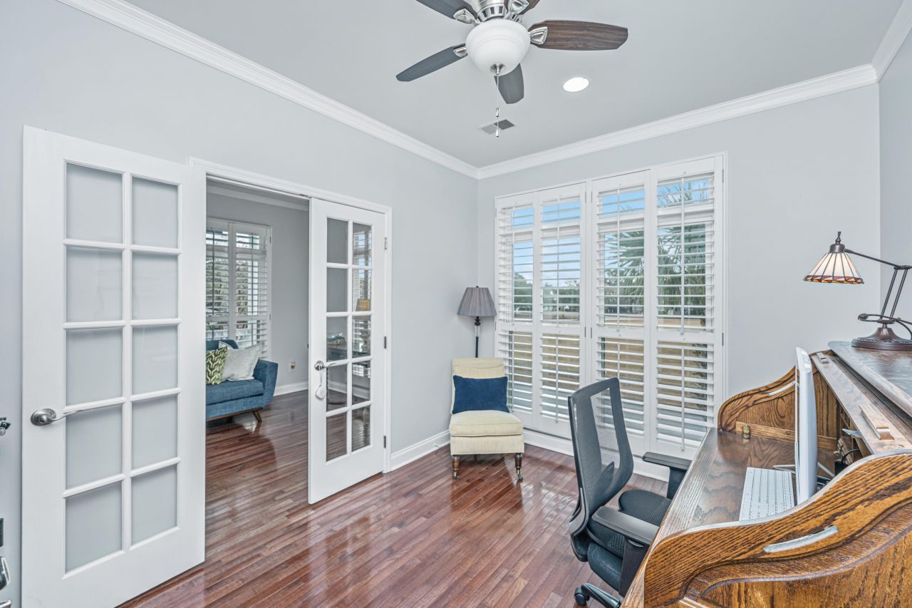 2511 Cheswick Lane Photo 10