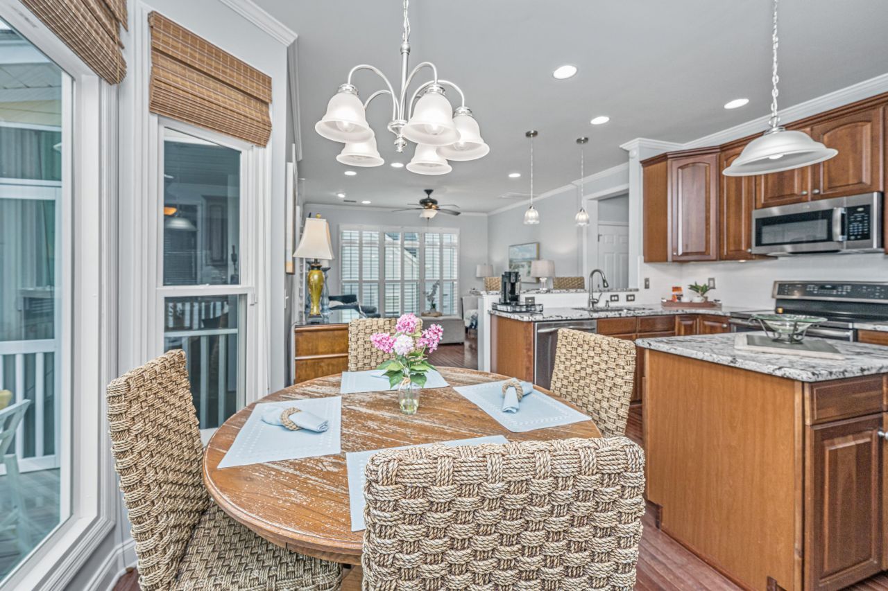 2511 Cheswick Lane Photo 21