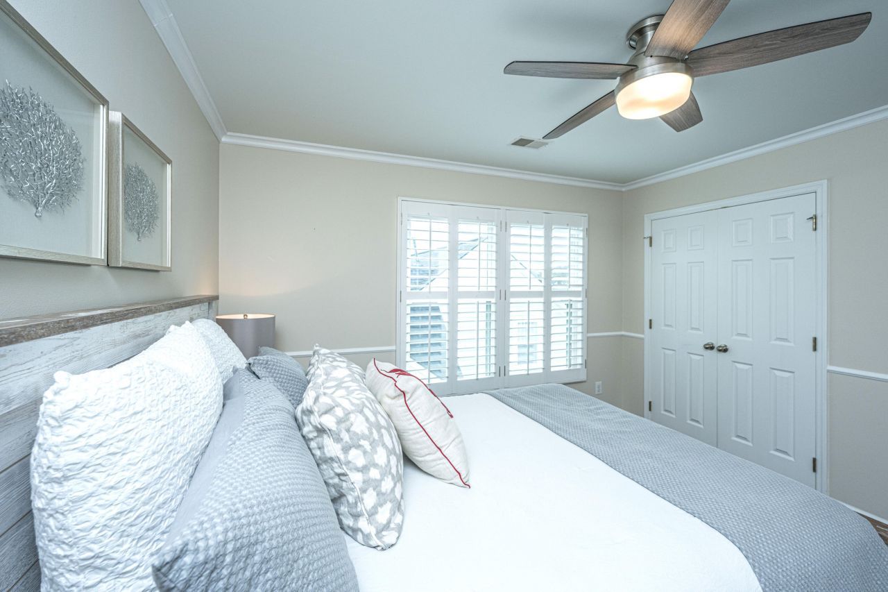 2511 Cheswick Lane Photo 34